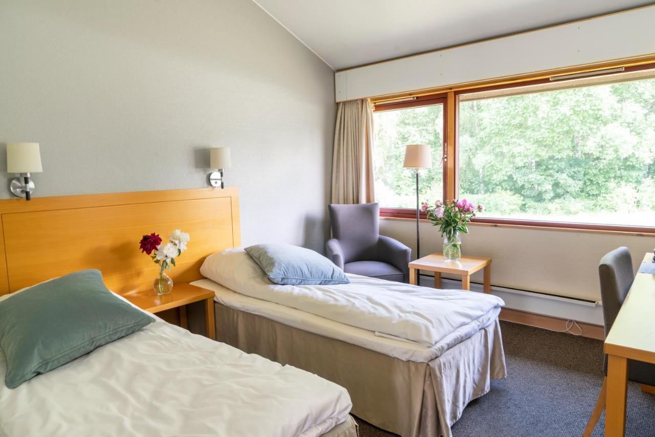 Thorbjornrud Hotell Jevnaker Exterior photo
