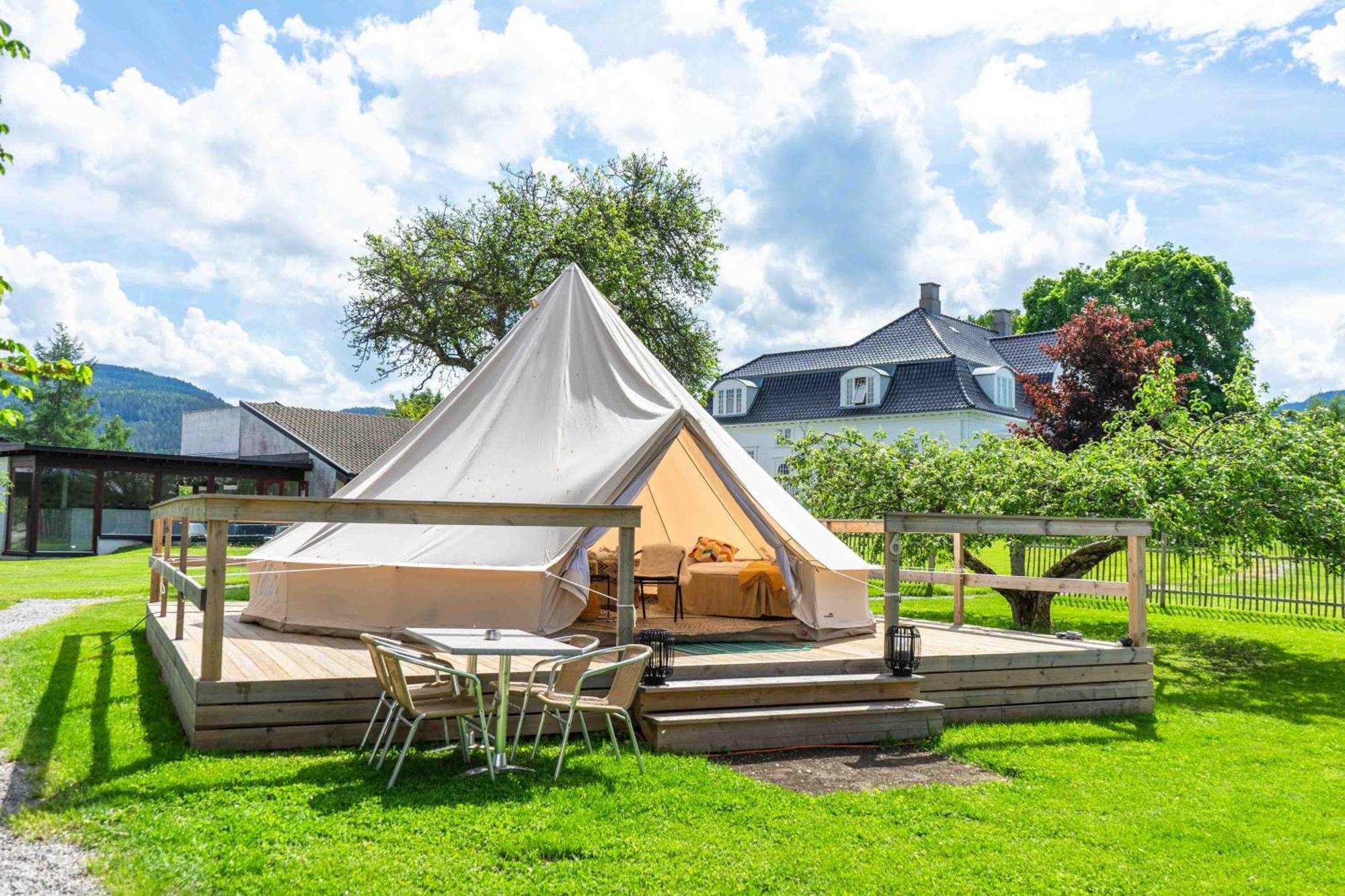 Thorbjornrud Hotell Jevnaker Exterior photo
